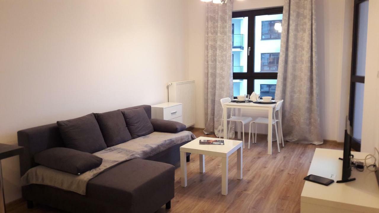 Newburg Apartments Wolska Varšava Exteriér fotografie