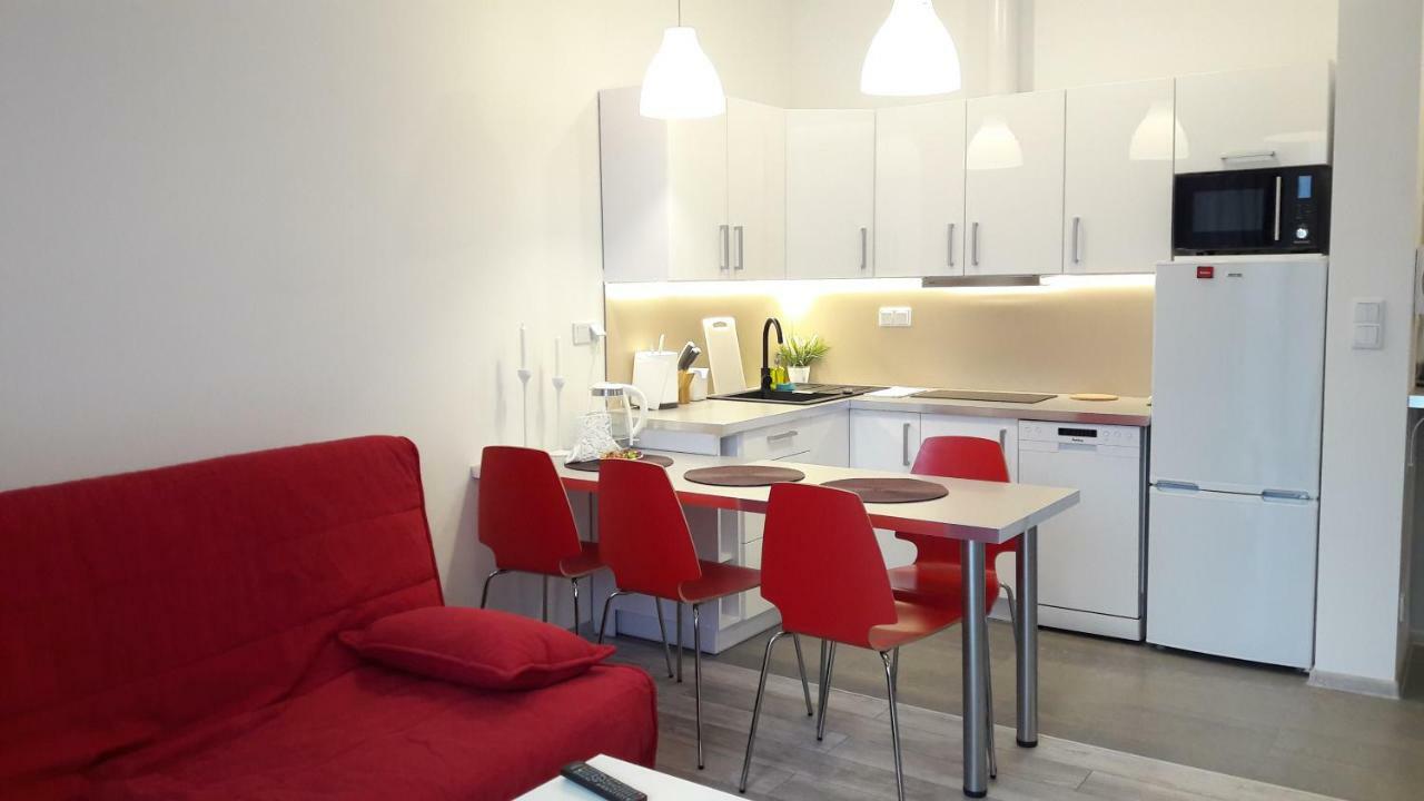 Newburg Apartments Wolska Varšava Exteriér fotografie